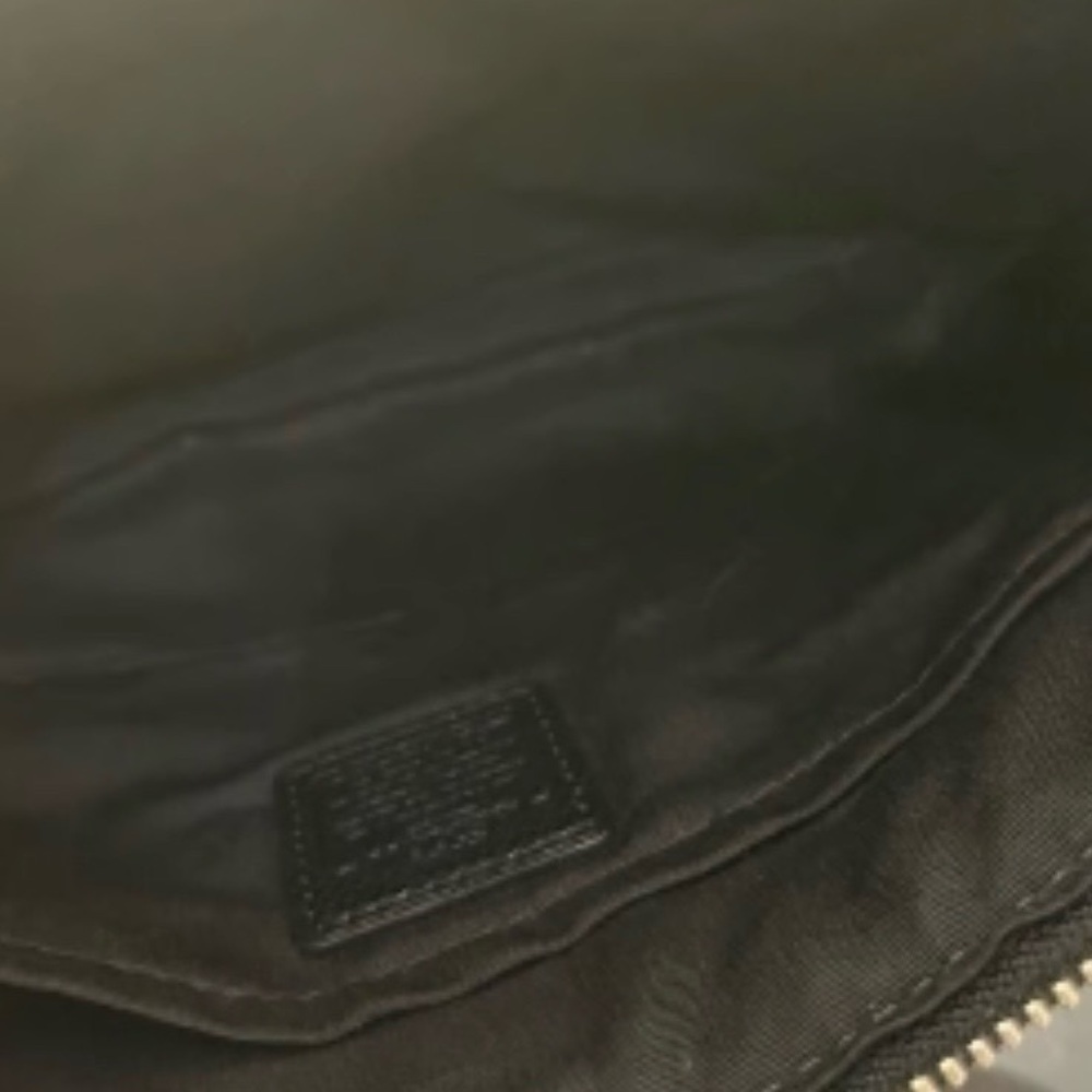 EUC Coach Crossbody Bag with COA - Picture 6 of 8